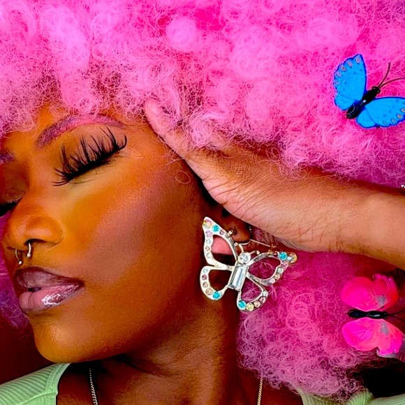 New BETSEY JOHNSON
Butterfly Hoop Earrings - Picture 4 of 12